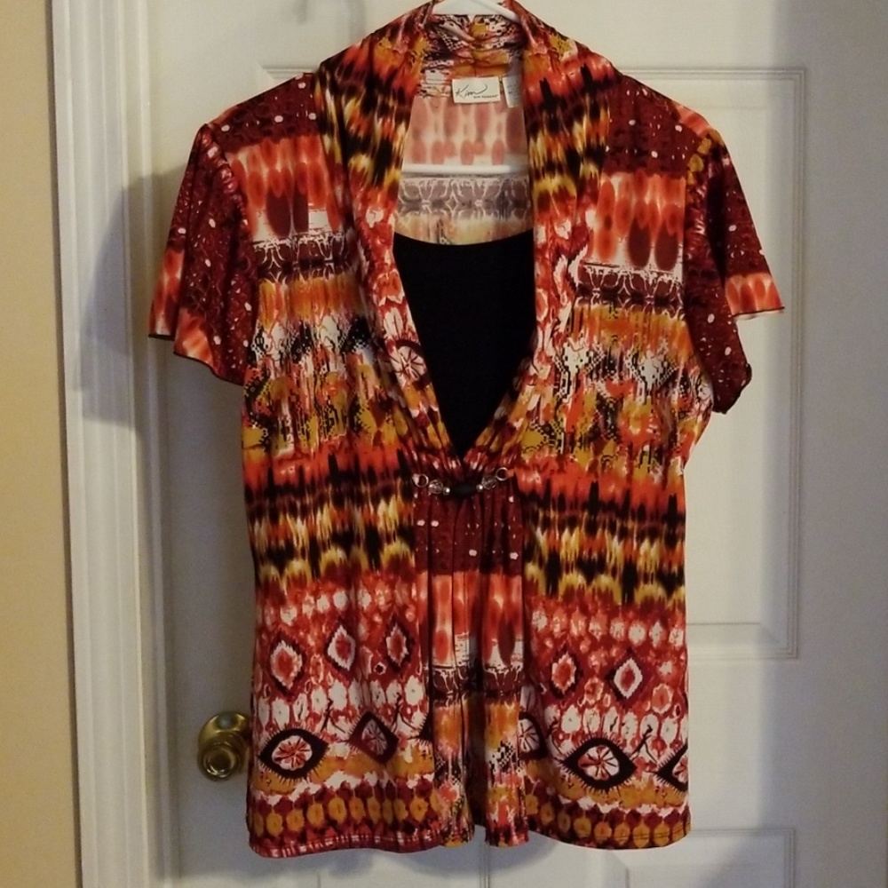 Top/blouse.